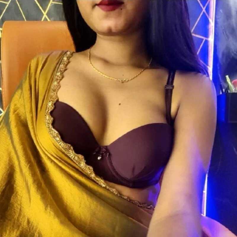 yhona_darling — FansOnlyX creator profile