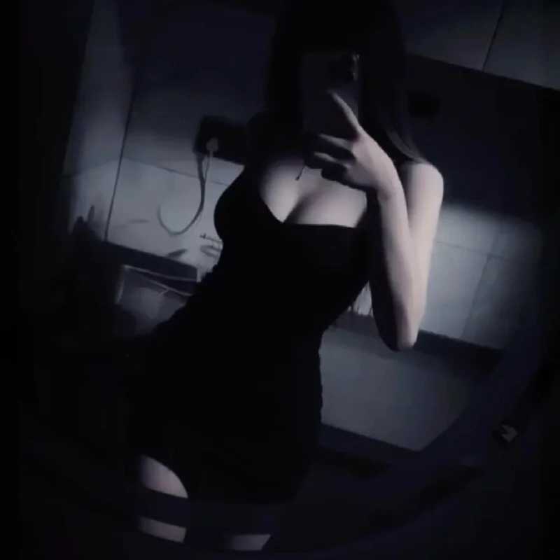 mayha11 — FansOnlyX creator profile
