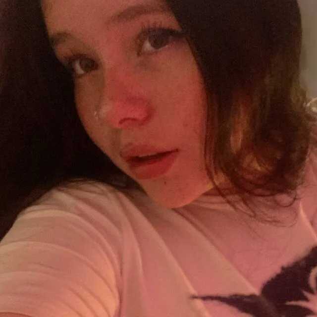 Raven_sweeteyes — FansOnlyX creator profile