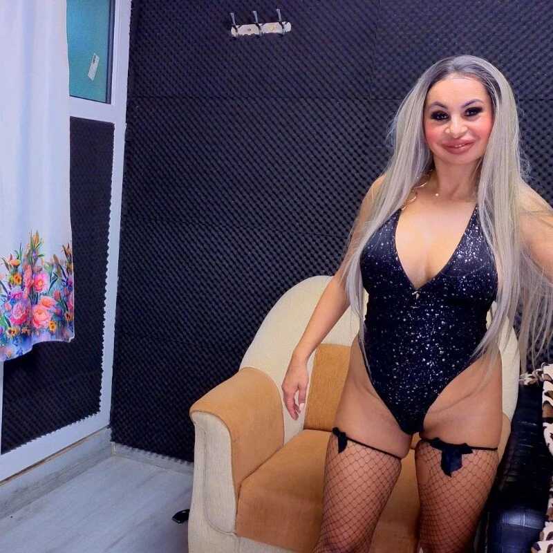 sonya_wet — FansOnlyX creator profile
