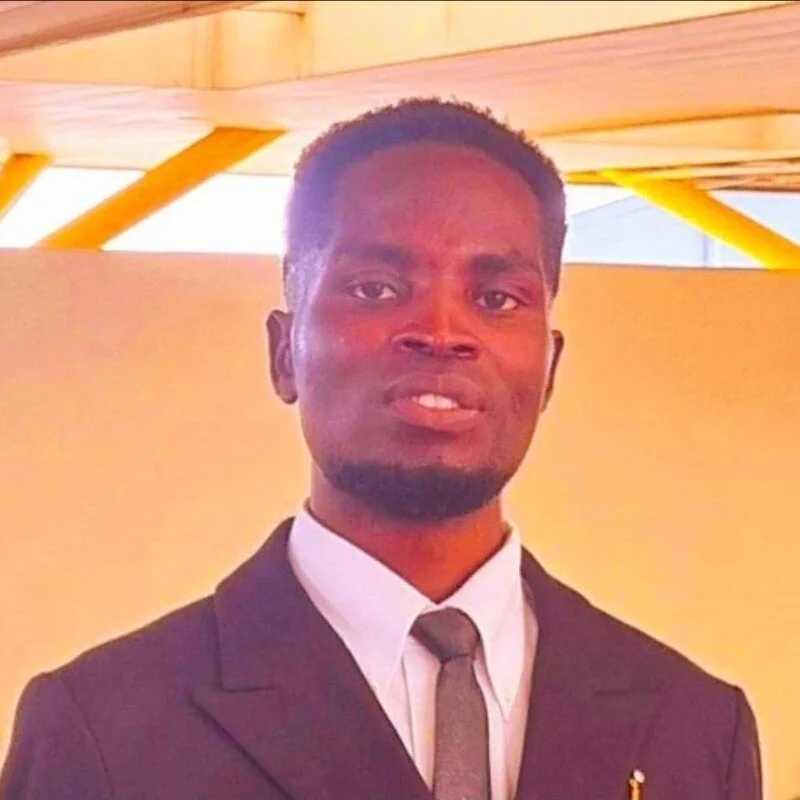Carlozlamin — FansOnlyX creator profile