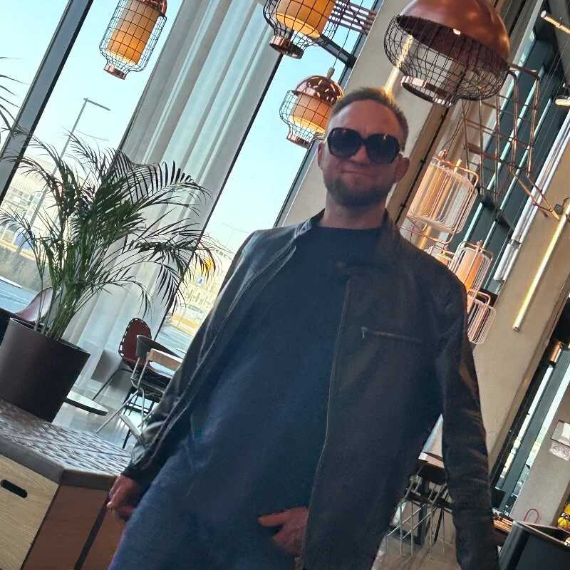 adamonson711589 — FansOnlyX creator profile