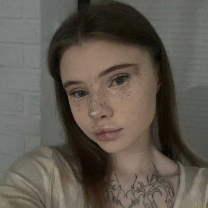 CarolinePepper — FansOnlyX creator profile