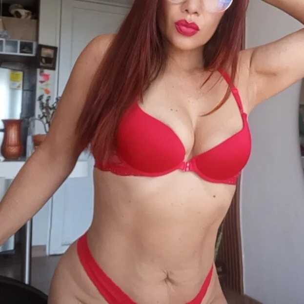 camila_star10 — FansOnlyX creator profile
