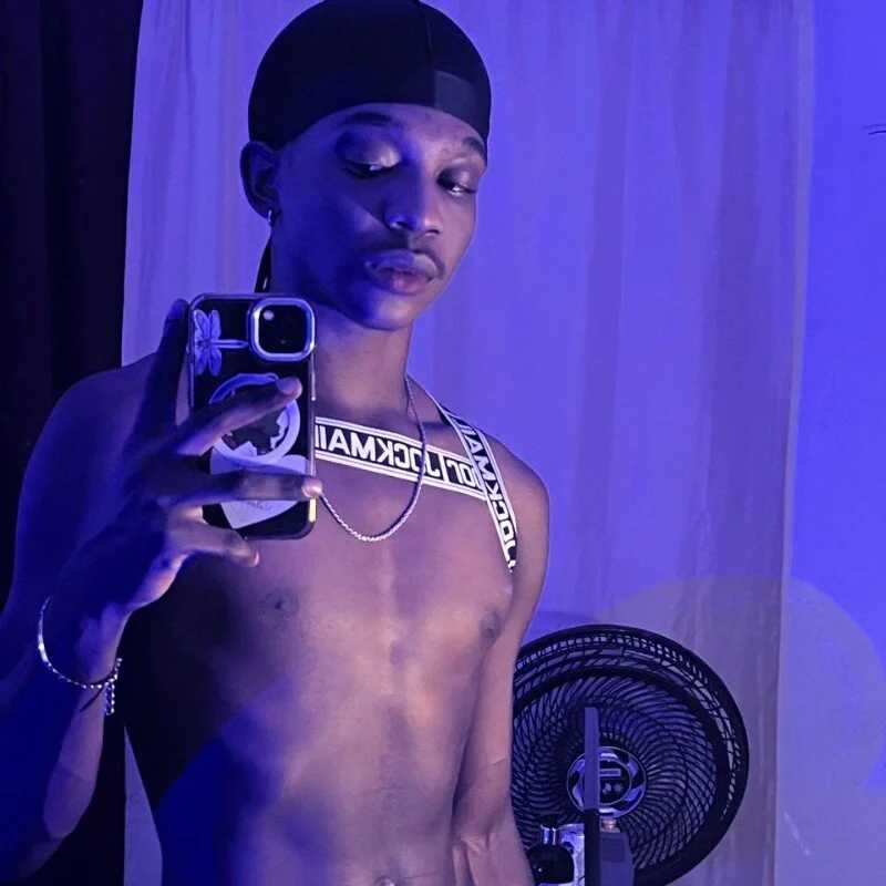 TaylerConda — FansOnlyX creator profile