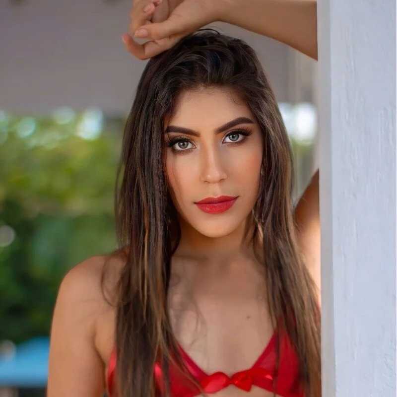 Ariablakee00 — FansOnlyX creator profile