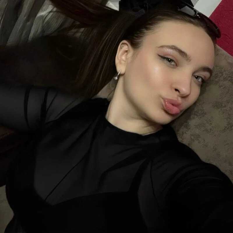 MaureenFazenbaker — FansOnlyX creator profile