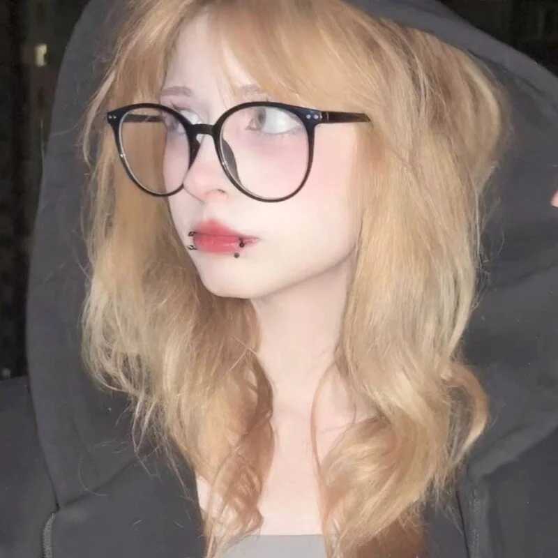 Tiny_Fae — FansOnlyX creator profile