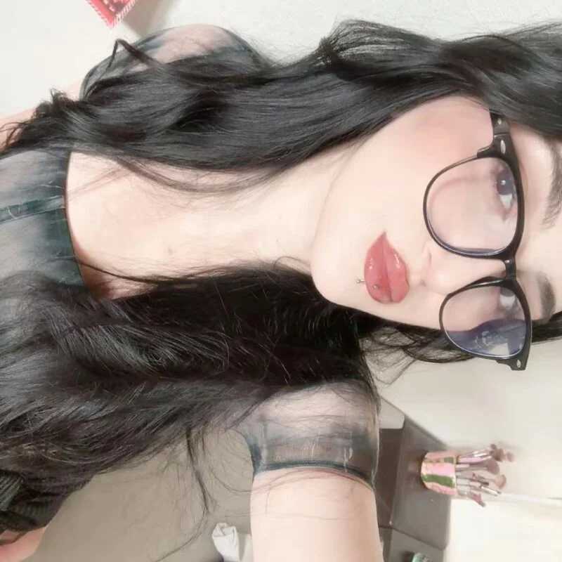 QueenSofie — FansOnlyX creator profile