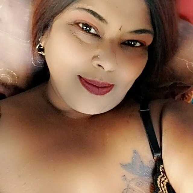 mileesha — FansOnlyX creator profile