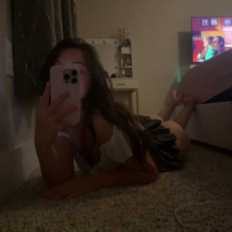 lilbbyily — FansOnlyX creator profile