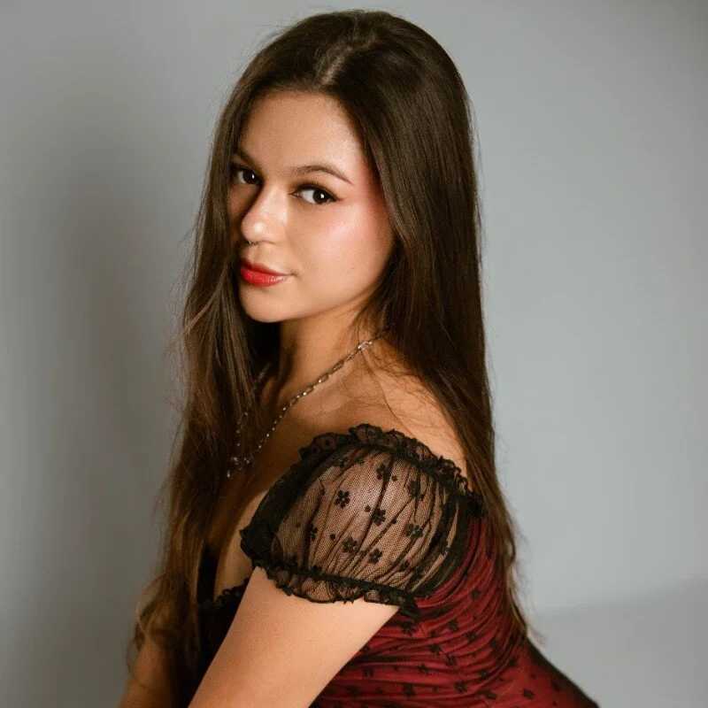 VioletMuller — FansOnlyX creator profile
