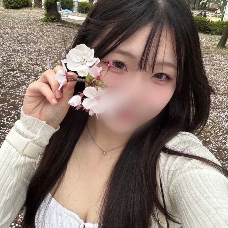 momo_chi_o0 — FansOnlyX creator profile