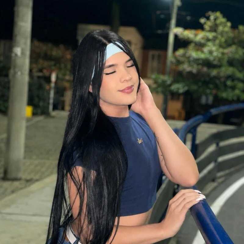 SophiaSxxx — FansOnlyX creator profile