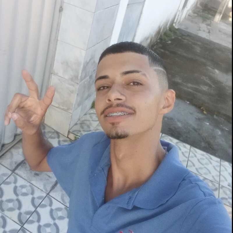 Vitinho27CM — FansOnlyX creator profile