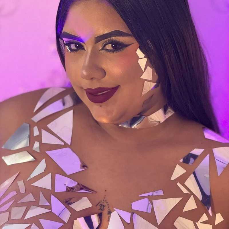 NAHIARA_LEE — FansOnlyX creator profile