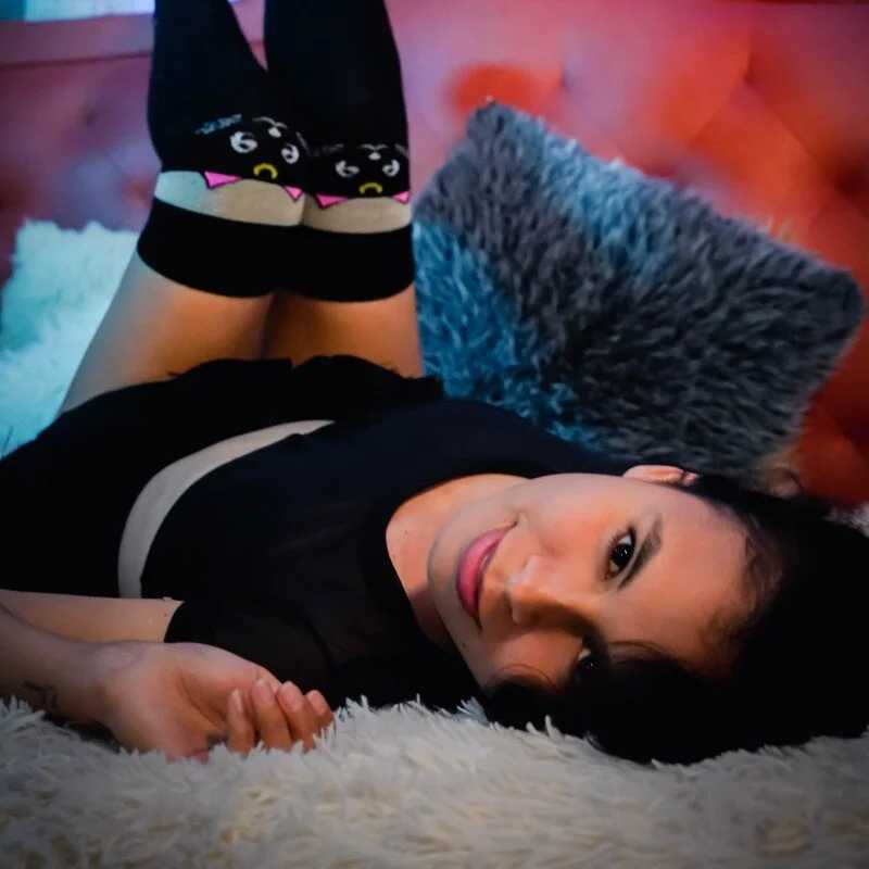 olivia_love_ — FansOnlyX creator profile