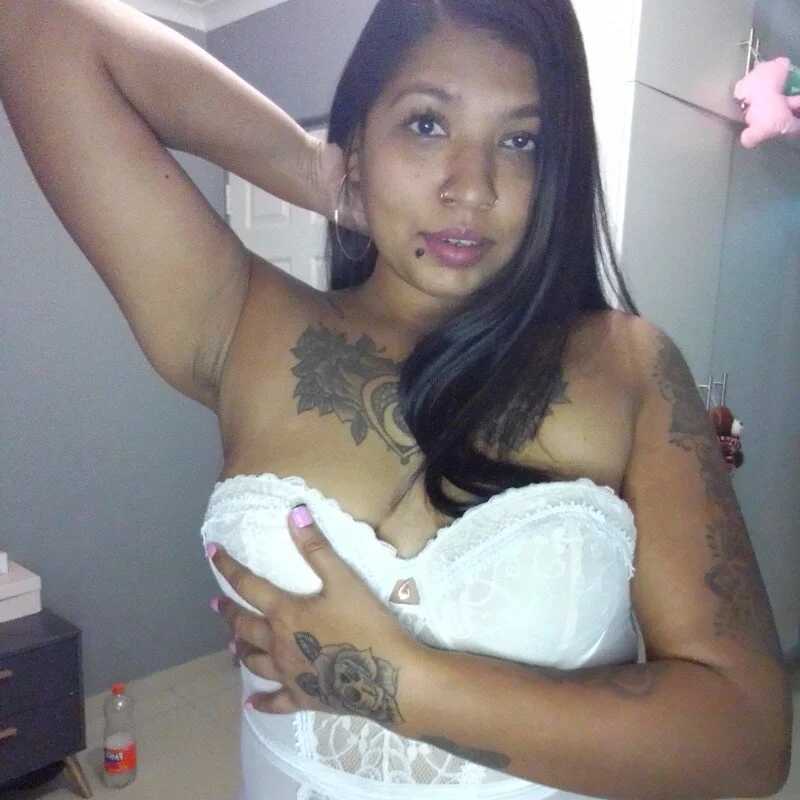 Luna_roja28 — FansOnlyX creator profile
