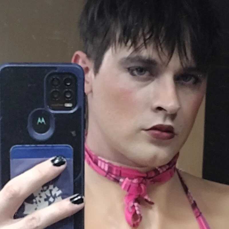 SizzyWizzy — FansOnlyX creator profile