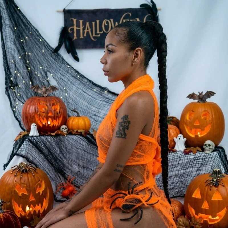 Hellen_Sky — FansOnlyX creator profile