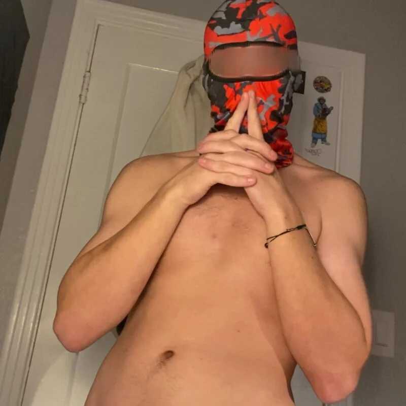 buckaztecc — FansOnlyX creator profile