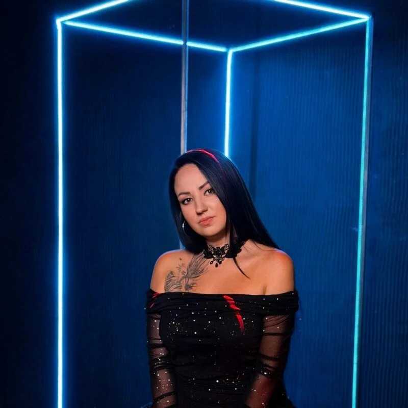 Mia_Marry — FansOnlyX creator profile
