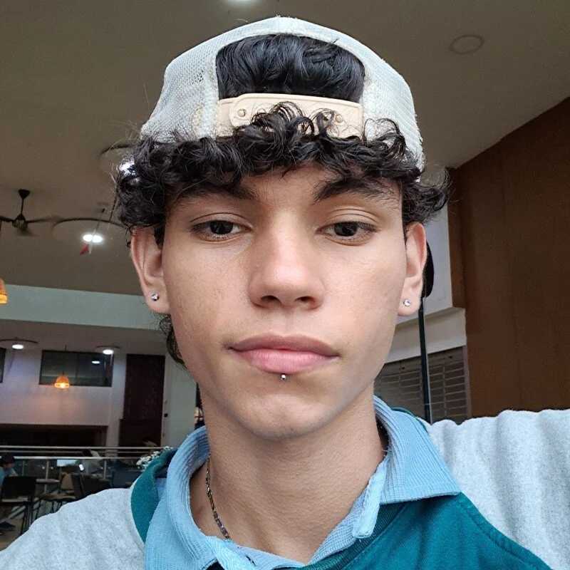 Samu_cint — FansOnlyX creator profile