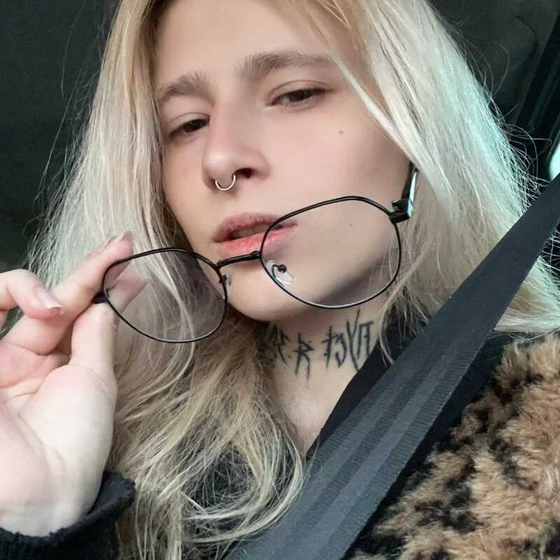 Aerin_Blackwood — FansOnlyX creator profile