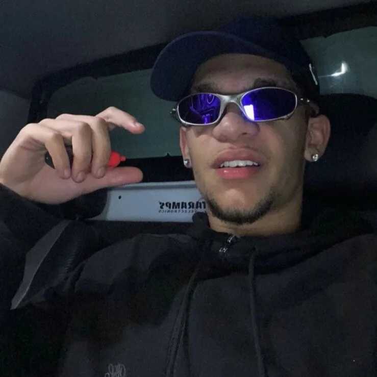 pretindotado77 — FansOnlyX creator profile