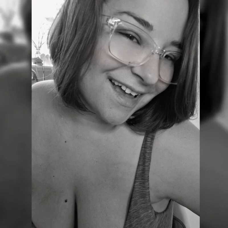 JordinsBox — FansOnlyX creator profile