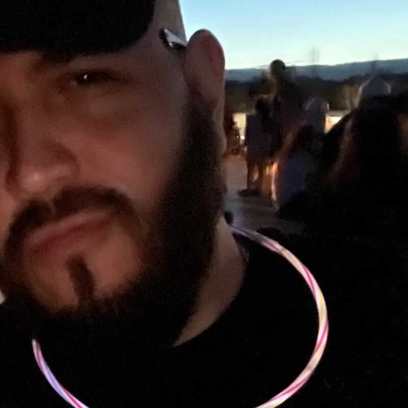 GLOGLOGLOOOO — FansOnlyX creator profile