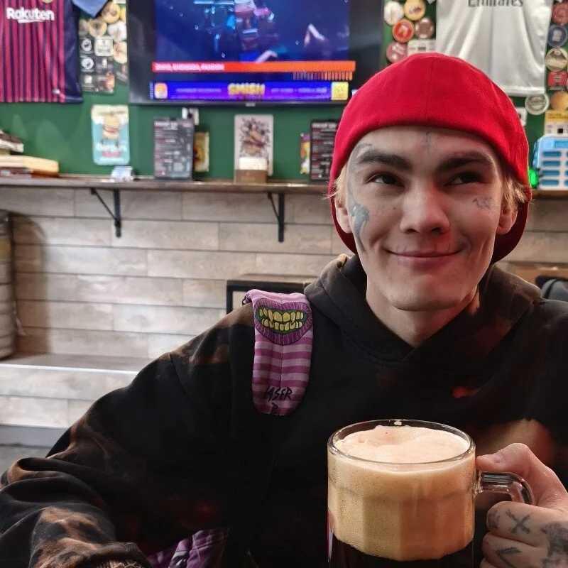 arkadiy_prdzv — FansOnlyX creator profile