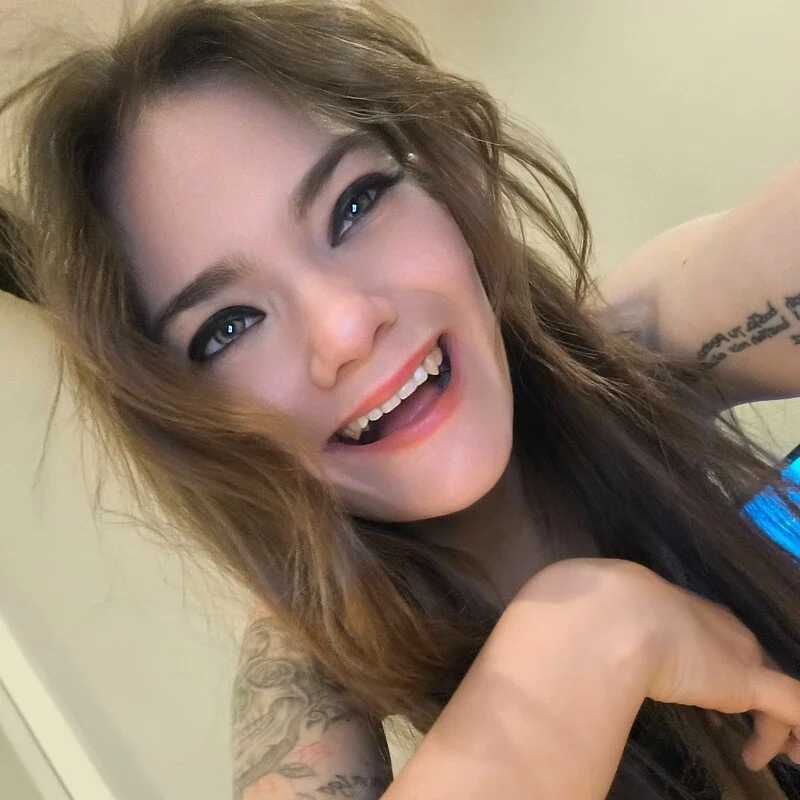 Junani2231 — FansOnlyX creator profile