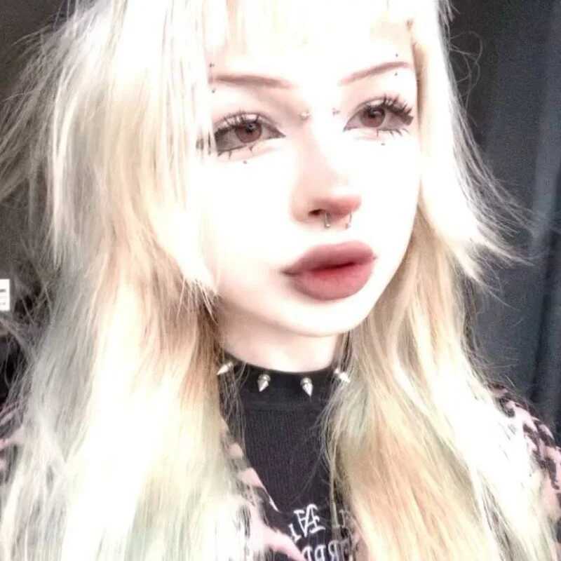 Ammelia_Backerr — FansOnlyX creator profile