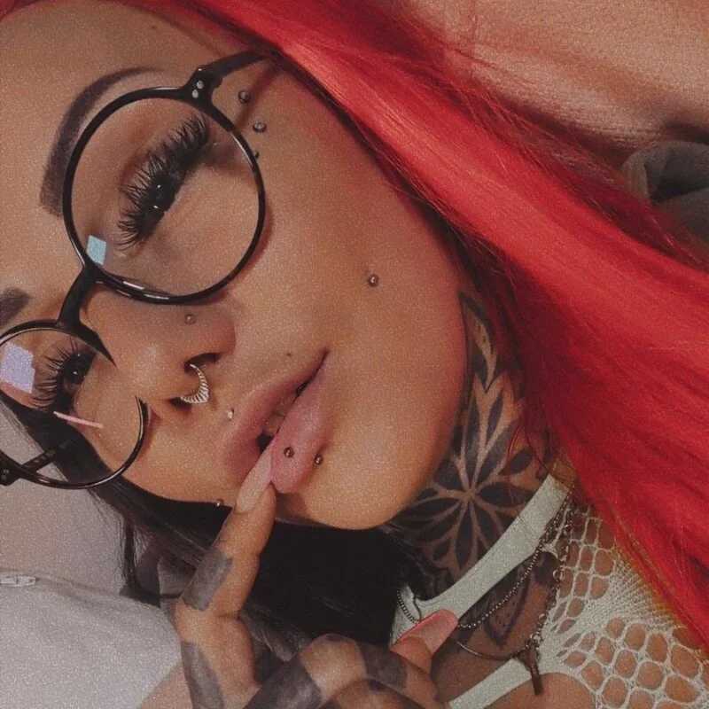 xxveraa_vibe — FansOnlyX creator profile