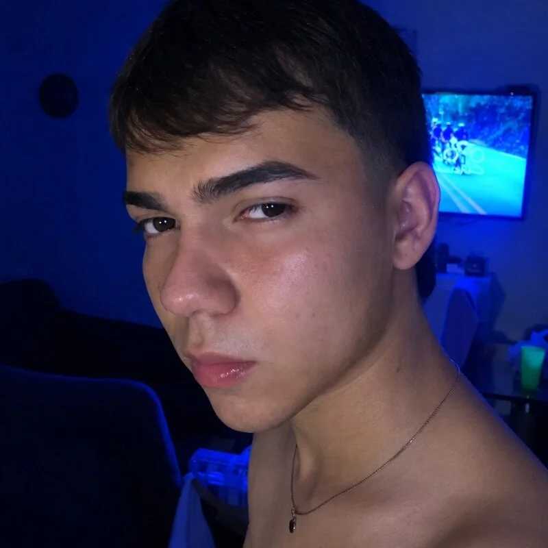 Alex_whesth — FansOnlyX creator profile