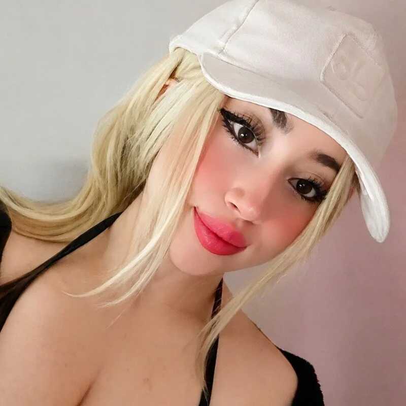 LilyMoon2 — FansOnlyX creator profile