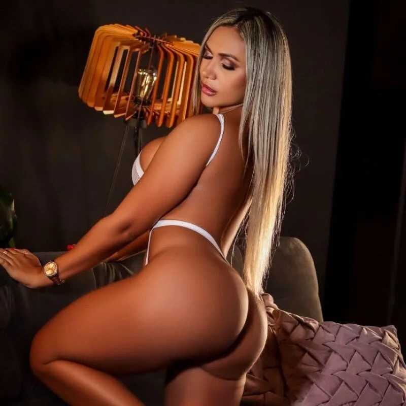 Celestemilan — FansOnlyX creator profile