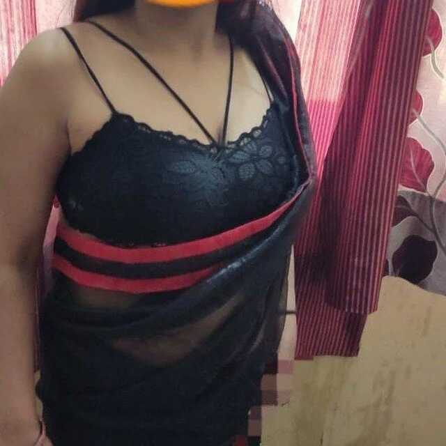 Sexy_mahira01 — FansOnlyX creator profile