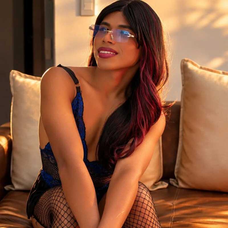 Valentina_Hots — FansOnlyX creator profile
