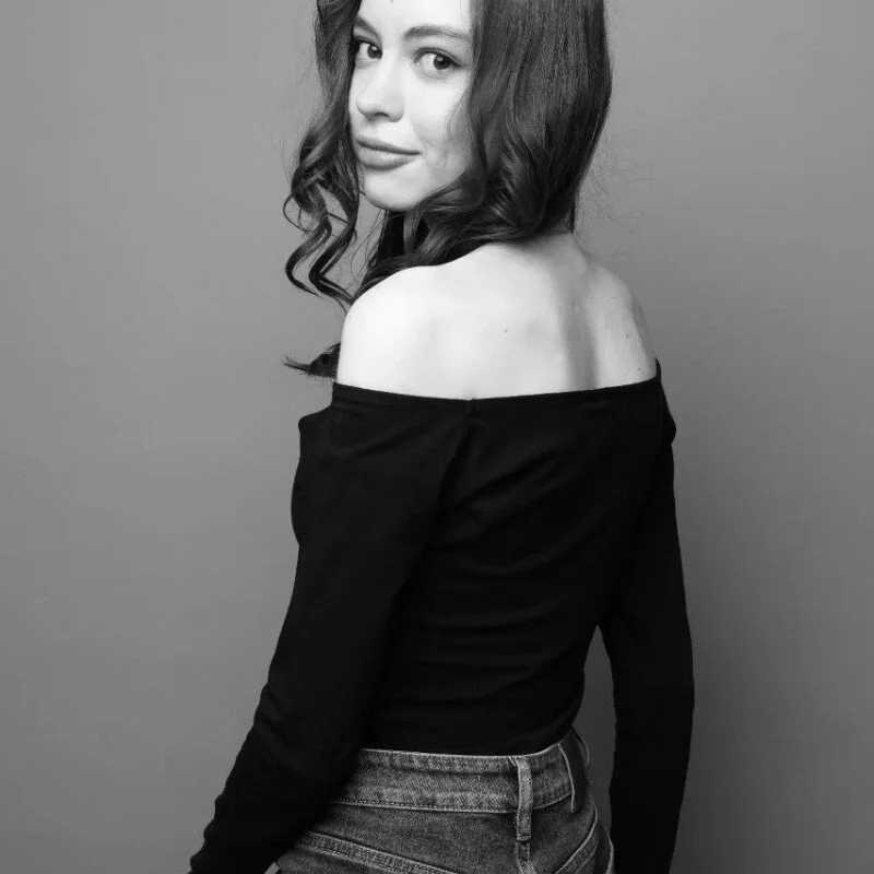 astralmira — FansOnlyX creator profile