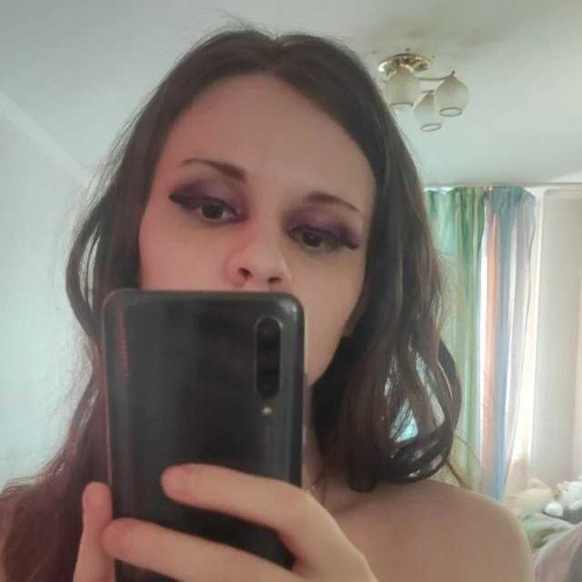 RoasHouren — FansOnlyX creator profile