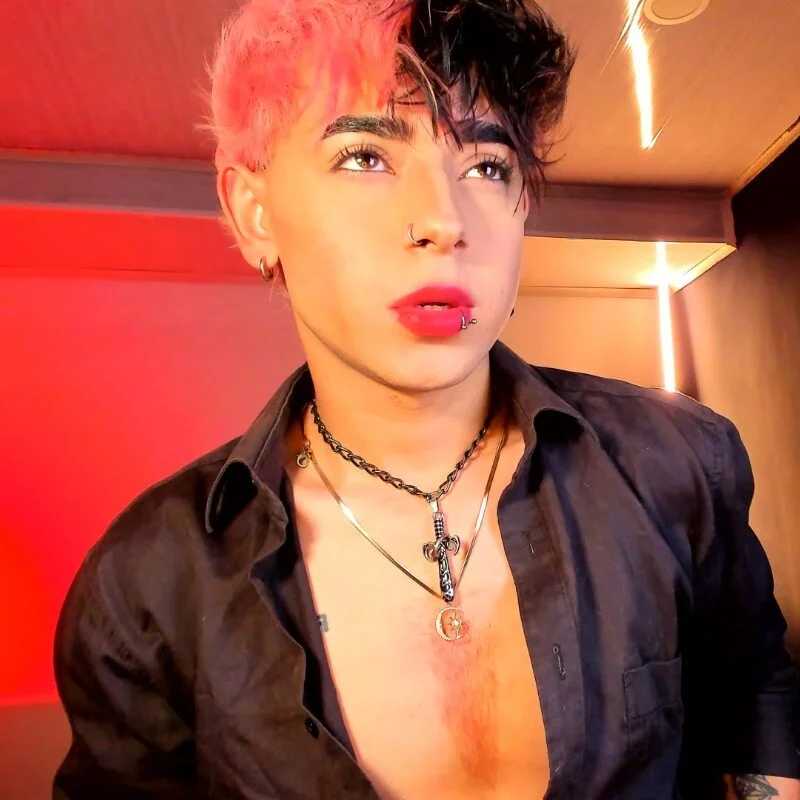 DomEclipse — FansOnlyX creator profile