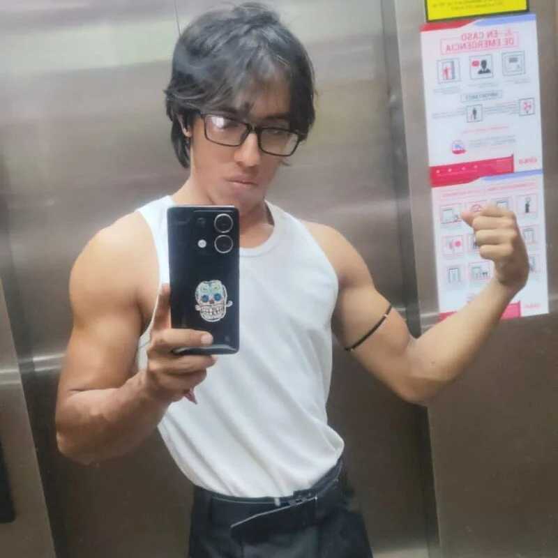Charly_sex25 — FansOnlyX creator profile