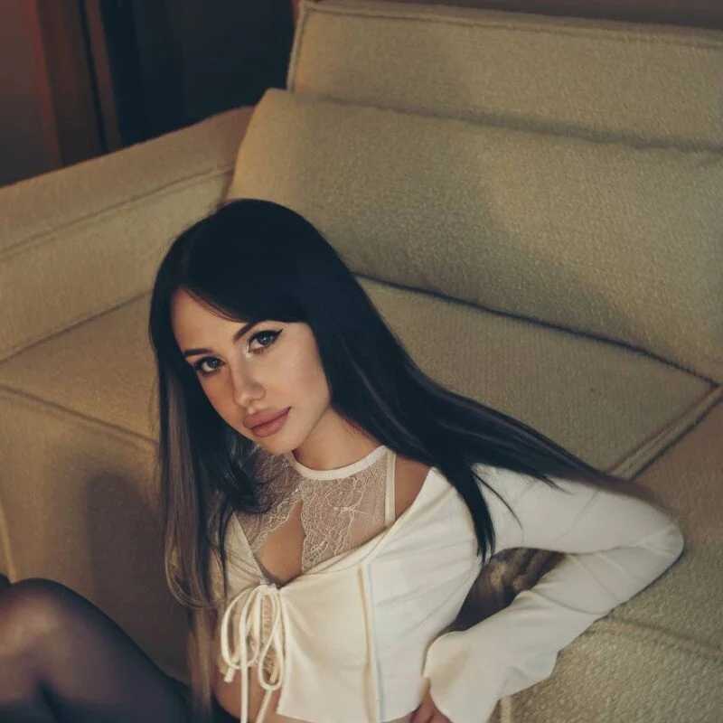 elenaaddiction — FansOnlyX creator profile