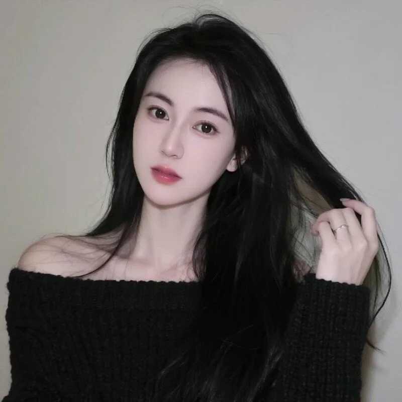 noomi-1111 — FansOnlyX creator profile