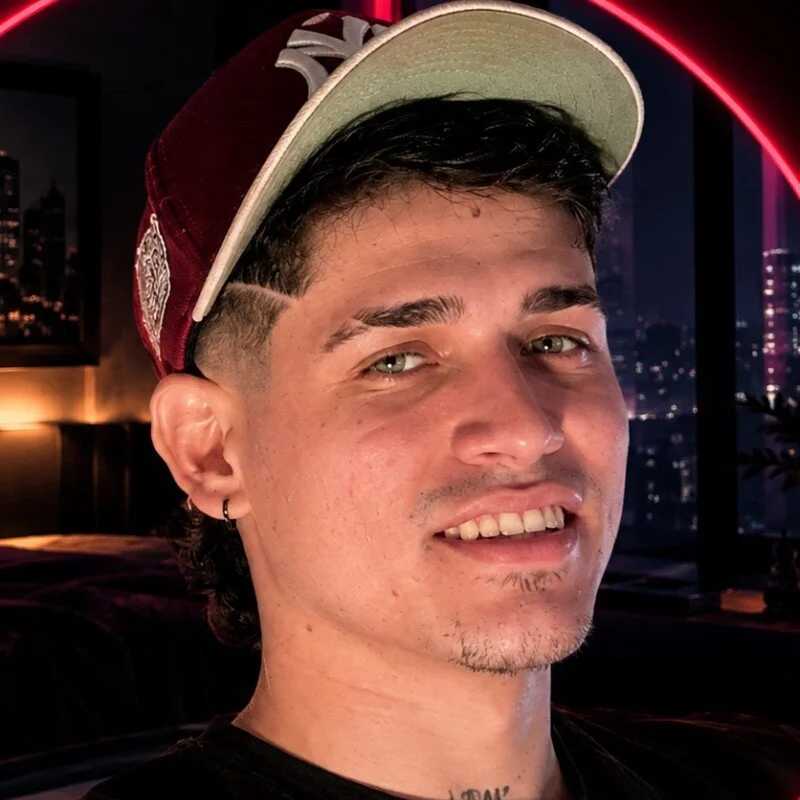 leandro_coper — FansOnlyX creator profile