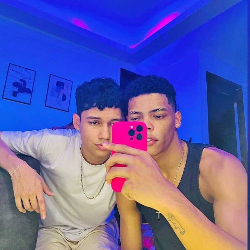 HORNY_PRETTY — FansOnlyX creator profile