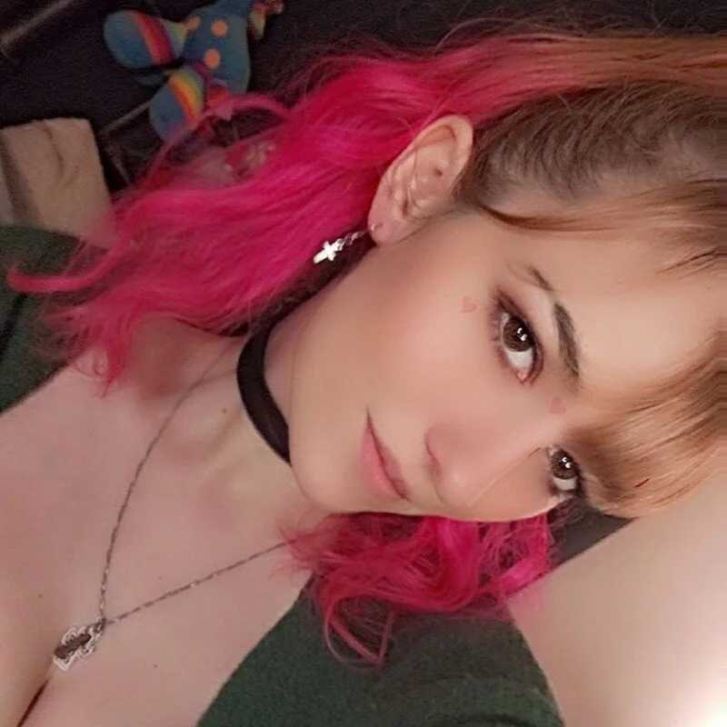 EllieeRose — FansOnlyX creator profile