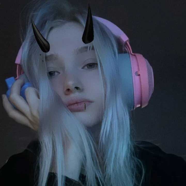 White_kitty01 — FansOnlyX creator profile